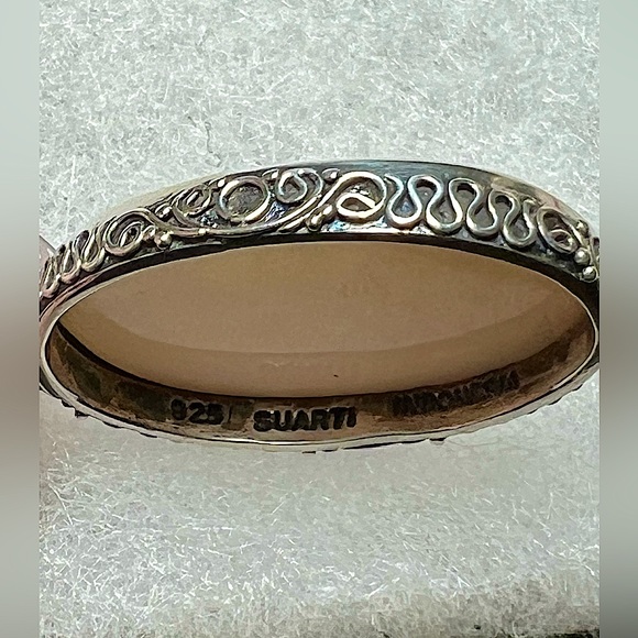 Balinese Talembu Shell Drop Earrings Sterling Silver - Picture 3 of 3